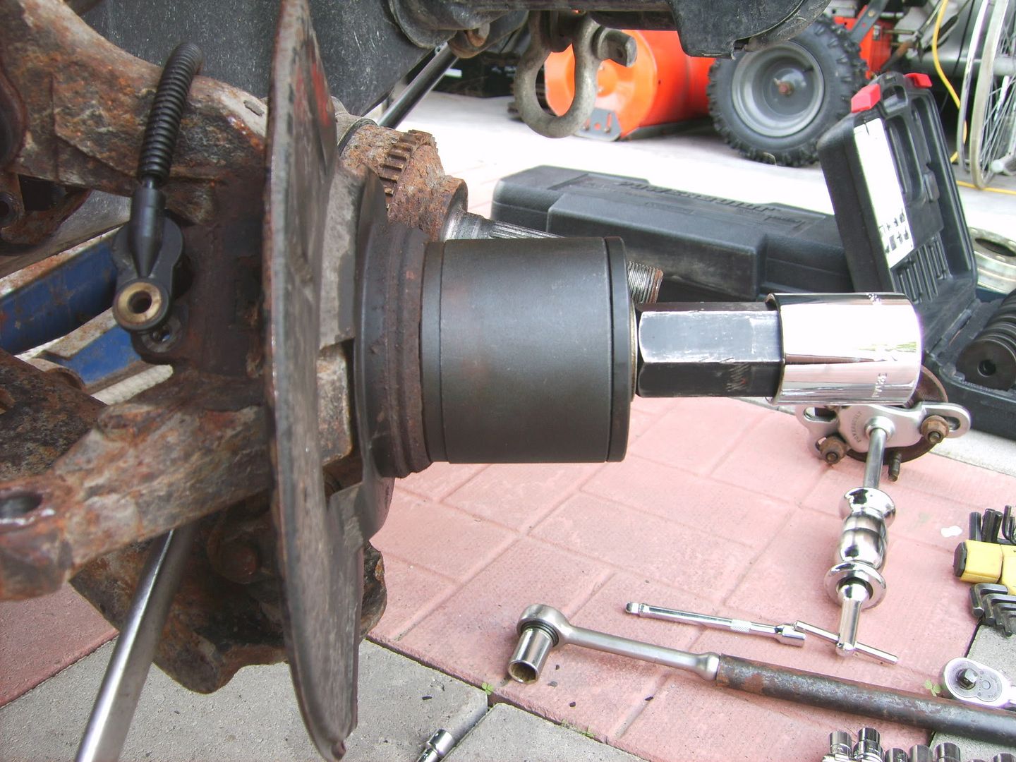 20012011 Wheel Bearing Ford Escape Automobiles Forum